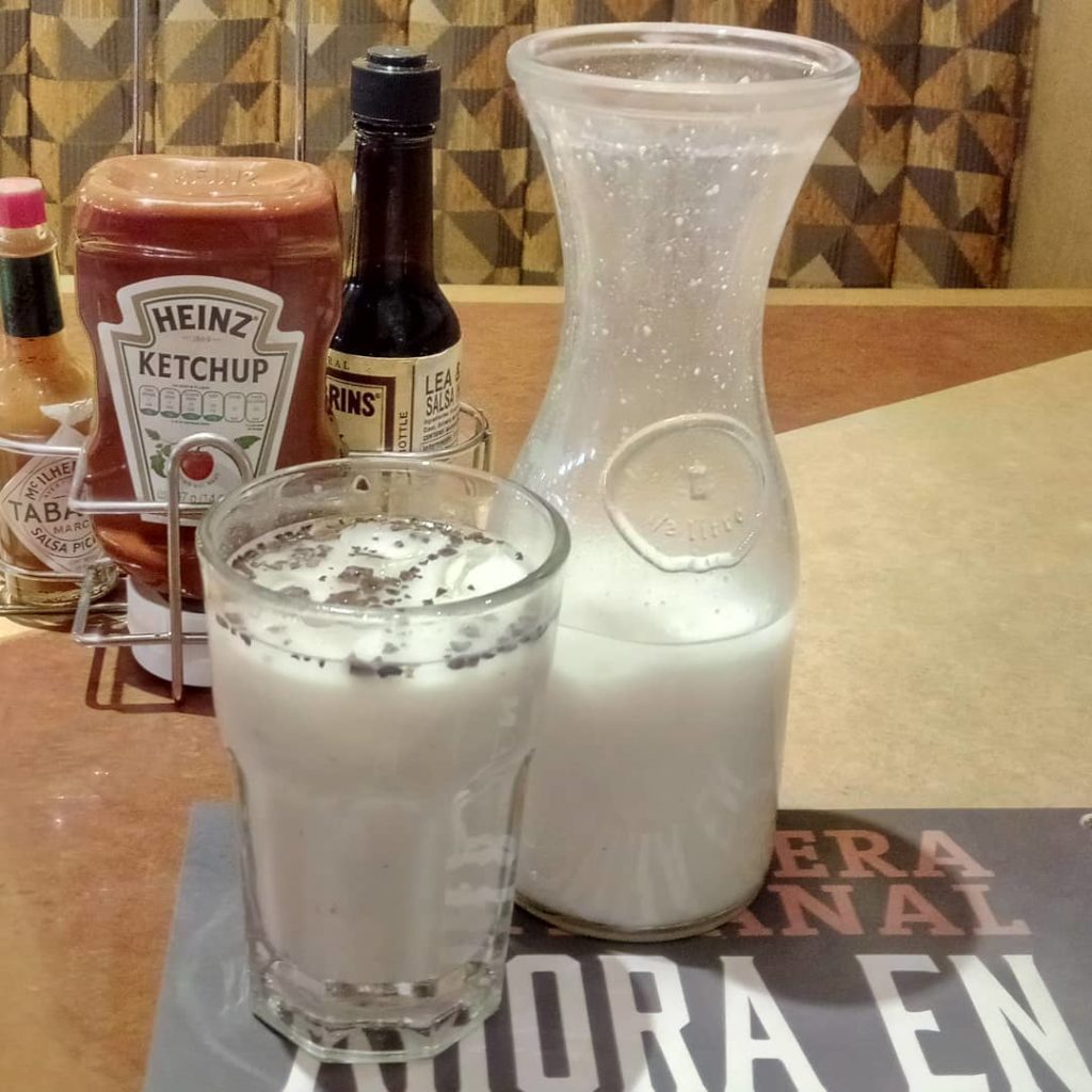 agua de horchata embotellada